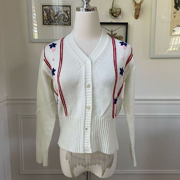 Vintage Sweaters - Vintage 70s Starlight Trading Co Embroidered Cropped Cardigan Sweater S